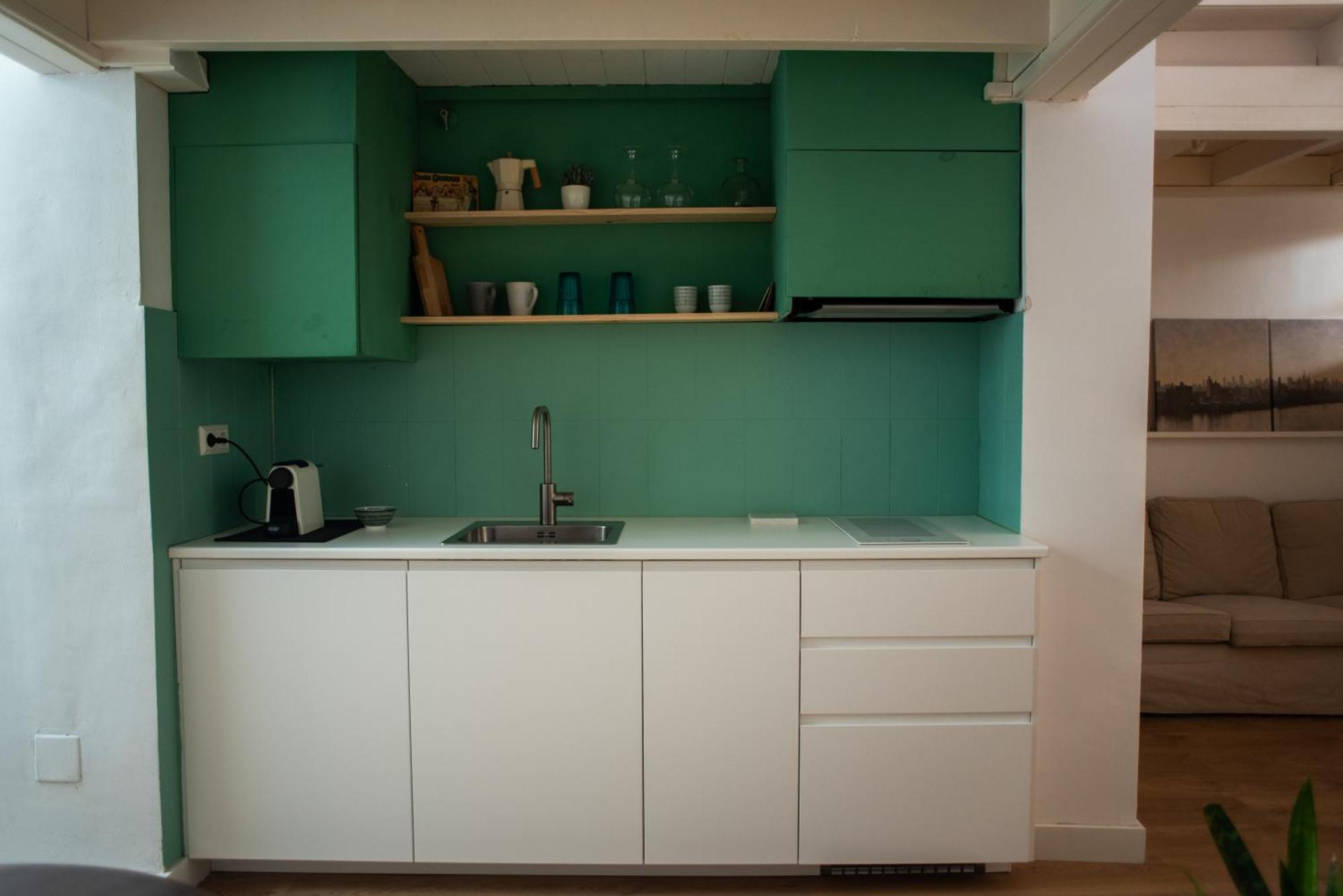 Cozy & Quiet Apartment In The Center Malaga Exterior photo